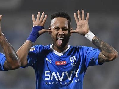 "Neymar at Casino: A Look at the Brazilian Soccer Star